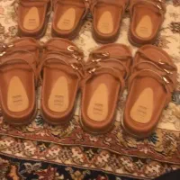 نیم بوت و کتونی و ونس و صندل|کیف، کفش، کمربند|پرند, فاز ۶|دیوار