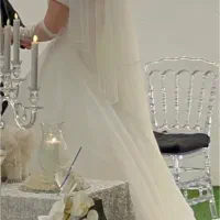 لباس عروس|لباس|رباط‌کریم, رباط‌کریم|دیوار