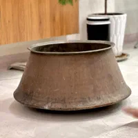 دیگ مسی قدیمی