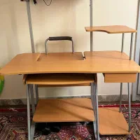 میز کامپیوتر