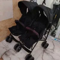کالسکه دو قلو