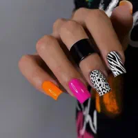 کاشت ناخن.ترمیم|خدمات آرایشگری و زیبایی|صفادشت, |دیوار