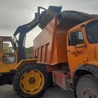 خدمات بارگیری و حمل بار نخاله مصالح