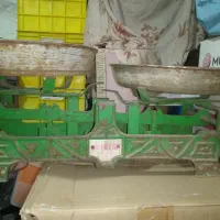 ترازوی قدیمی