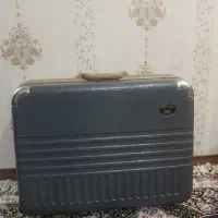 چمدان مسافرتی