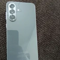 گوشی آ۵۶ وی اتنام