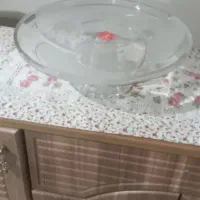 شیرینی خوری میوه خوریش هم دارم