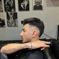 آموزش ارایشگری با تخفیف محدود