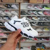 کتونی اسپورت نیوبالانس newbalance سایز ۳۱ تا ۳۶|کفش و لباس بچه|اراک, |دیوار