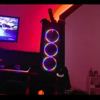 کیس کامپیوتر اوست