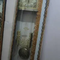 ساعت برنزی ایستاده