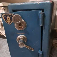 گاوصندوق زرین صنعت|دفتر کار|رباطکریم, رباطکریم|دیوار