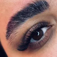 فوق تخصصی در لاین اکستنشن مژه و ابرو