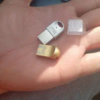 فلش مموری ۶۴ گیگ و دانگل بلوتوثی