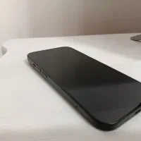 ایفون 15 باتری کامل