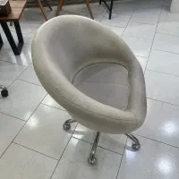 وسایل آرایشگاهی|آرایشگاه و سالن‌های زیبایی|رشت, گلسار|دیوار