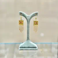 گوشواره مرتشع