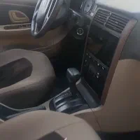 پژو پارس سال سفارشی Elx،اتوماتیک1402،بدون خط وخش|خودرو سواری و وانت|اصفهان, بهارستان|دیوار