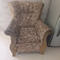 مبل سلطنتی ۷ نفره اسکلت کاملا سالم|مبلمان خانگی و میز عسلی|فسا, |دیوار