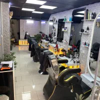 به یک‌ارایشگر حرفه ای نیازمندیم