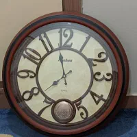 ساعت دیواری