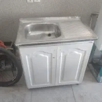 کابینت دو در و آبچکان