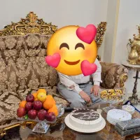 مبل 9 نفره همراه با میز ناهار خوری 4 نفره وتخت
