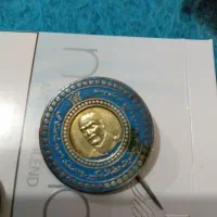 یک عدد سکه نقره قدیمی