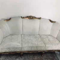 مبل ۷ نفره ، میز غذاخوری ۸ نفره ، آینه و کنسول