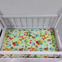 تخت نوزاد در حد به همراه تشک 3500