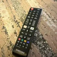 ال ای دی ۴۳ سامسونگ اسمارت هوشمند 4K مشابه نو|تلویزیون و پروژکتور|تهران, نیروی هوایی (پیروزی)|دیوار