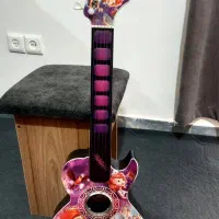 گیتار دخترانه شیک و زیبا