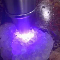 سنگ های طبیعی راف وتراش خورده