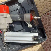میخ کوب کرون