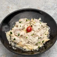 استخدام پیک موتوری و ماشین در فست فود