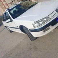 یک دستگاه خودرو پژو پارس مدل ۹۴