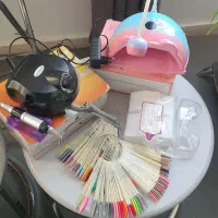 وسایل کامل کاشت و طراحی ناخن تمیز و کمکارکرد|آرایشی، بهداشتی، درمانی|شاندیز, |دیوار