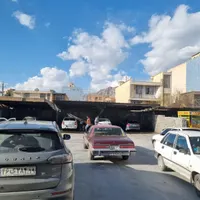 نگهبان پارکینگ تایم شب