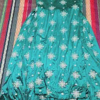 لباس لری