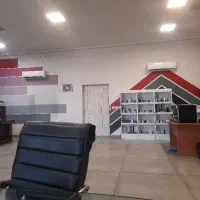 نیروی خدمات و نظافت دفتر