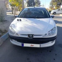 ۲۰۶ اس دی وی ۸