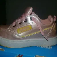 کفش|کیف، کفش، کمربند|شادگان, |دیوار