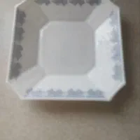 بشقاب