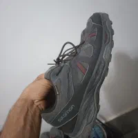 کتونی اورجینال سالامون سایز 44 43