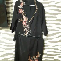 تعدای لباس زنانه در حد نو