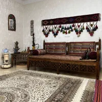 تولید و پخش انواع تخت سنتی وکرسی چوبی