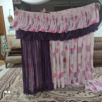 دوعدد پرده همراه با والان در حد نو