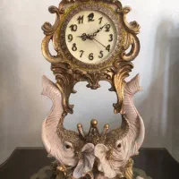 ساعت رو میزی پلی استر