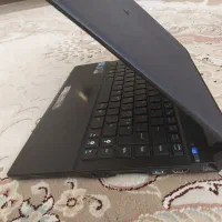 ایسوس i5 گرافیک1 مجزا رم 4 هارد ssd128 باریک سریع