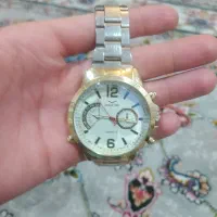 ساعت مچی شبنمایی